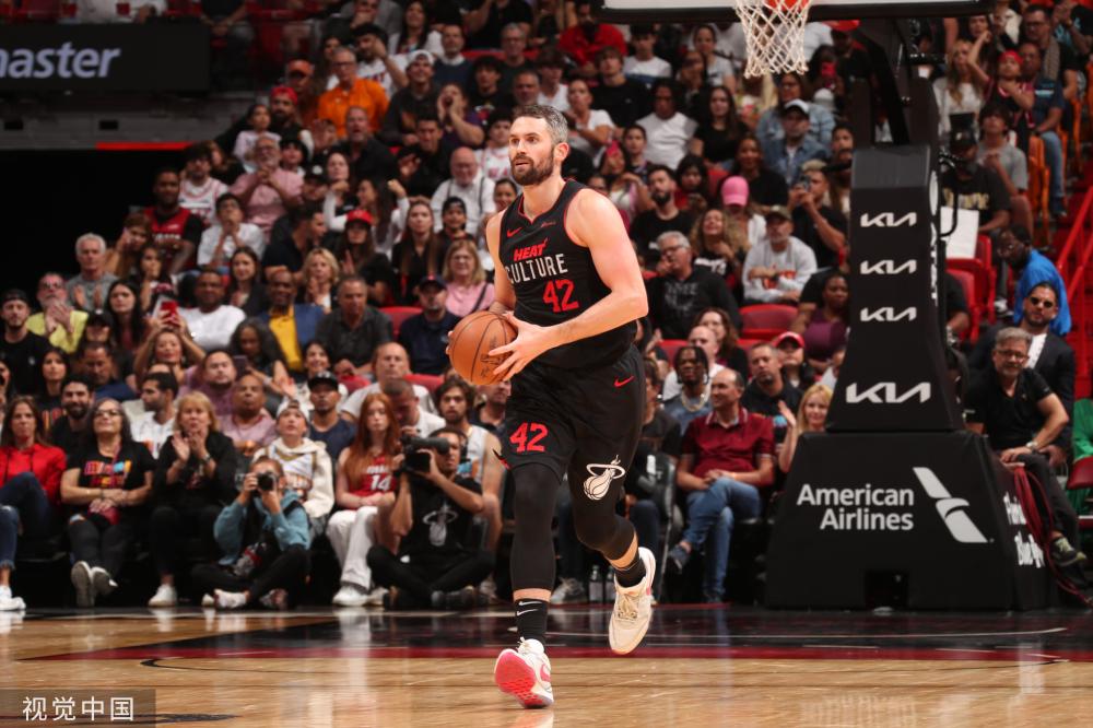 攻战术的球 攻战术的球